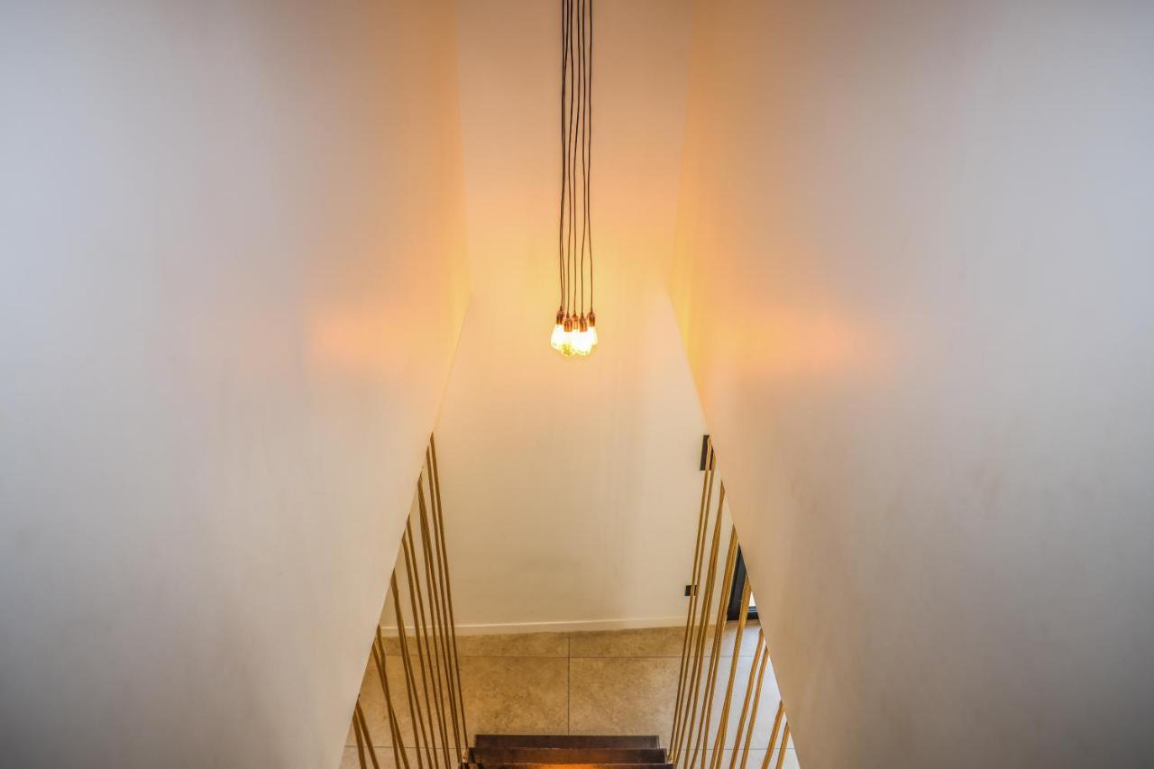 Casa Jungle ! Superb Duplex Apartment, Place Des Lices ! 쎙뜨호뻬 외부 사진