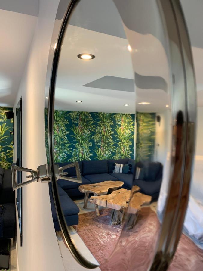 Casa Jungle ! Superb Duplex Apartment, Place Des Lices ! 쎙뜨호뻬 외부 사진