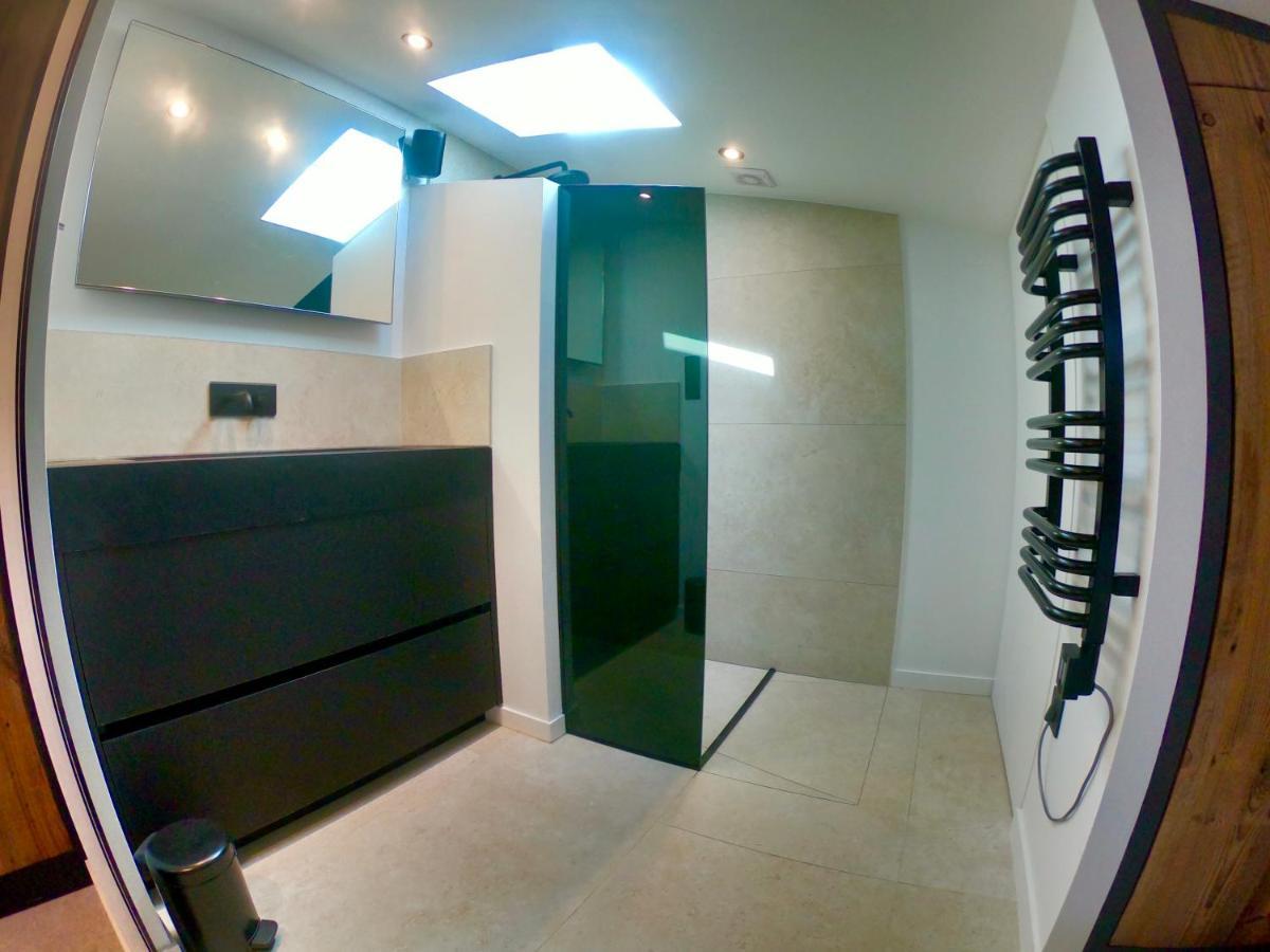 Casa Jungle ! Superb Duplex Apartment, Place Des Lices ! 쎙뜨호뻬 외부 사진